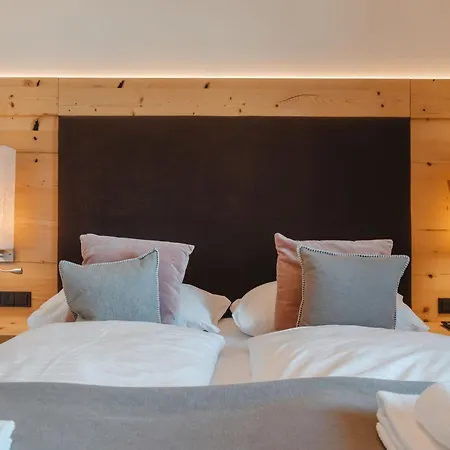 Lejlighed Lakeside Luxury By Interhome